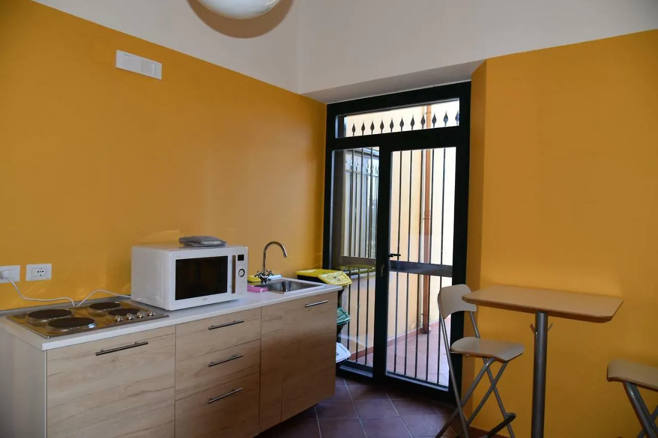 Bed and Breakfast Giardino Arancio Giarre Bed & Breakfast