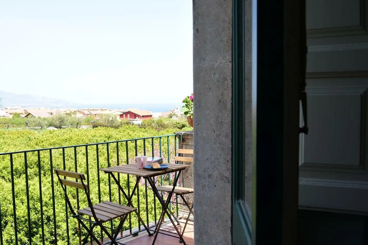 *** Couette-café Bed and Breakfast Giardino Arancio à Giarre Italie