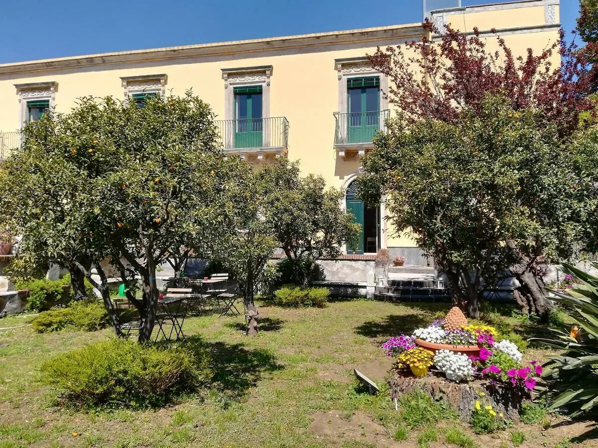 Giardino Arancio Bed & Breakfast Giarre 3*,